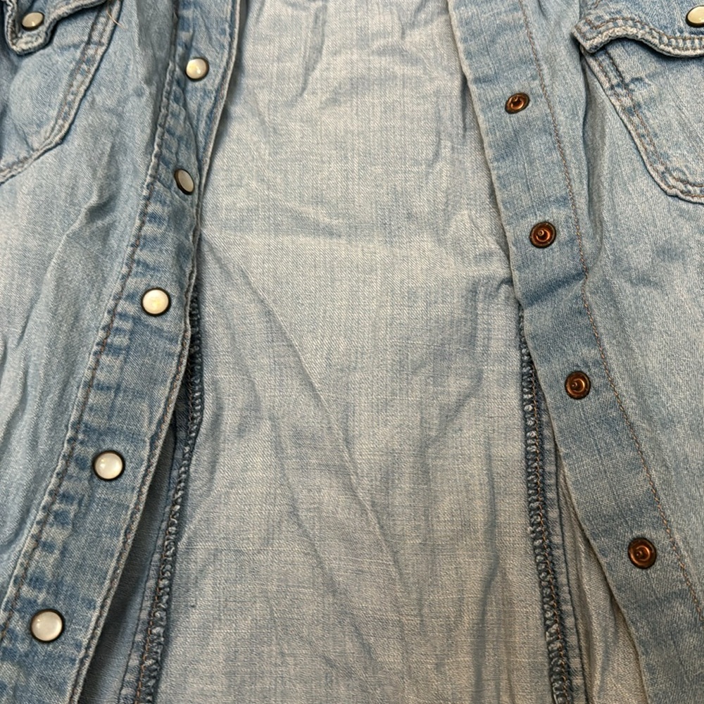 H&M denim button up - Picture 2 of 2